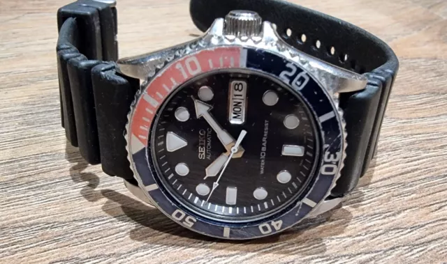 SEIKO SKX033 7S26 0040 Pepsi mens automatic watch 160.00 PicClick UK