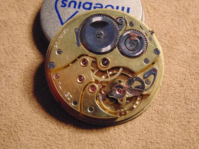 Mouvement De Montre Mécanique ZENITH Avec Cadran - Pièce D'occasion Pour Restauration Horlogère