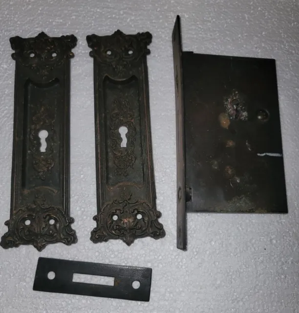 Set Rare Art Nouveau Cast Brass Bronze Russell Erwin Pocket Door Pull Plate Lock 2