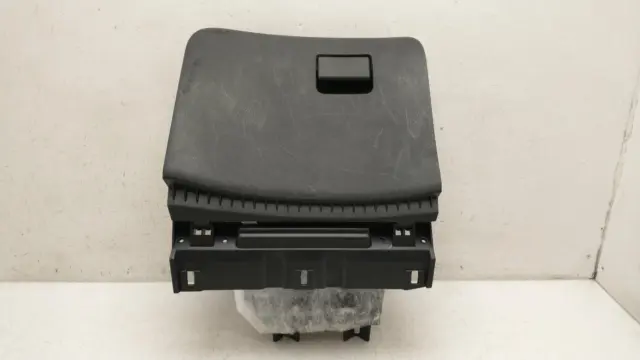 NISSAN JUKE GLOVE BOX ACENTA PREMIUM DCI 5 Door Hatchback 68510BV80A 14-19