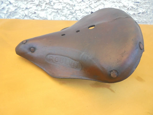 Les Selles recouvertes de cuir - Vélo Vintage A Gogo Les Selles recouvertes de cuir - Vélo Vintage A Gogo