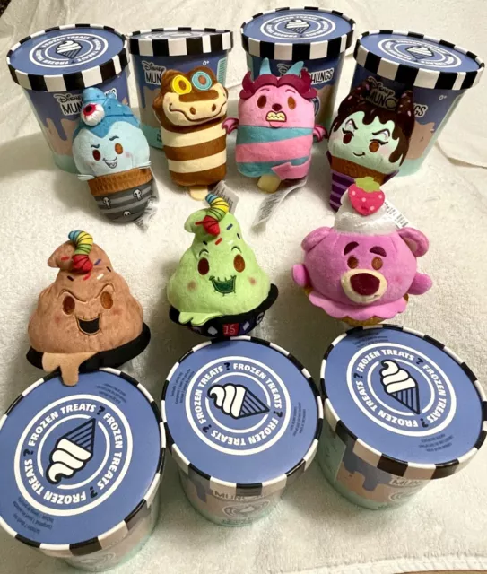 Disney Munchlings Mystery Scented Frozen Treats Plush Set of 7 (Includes Chaser)