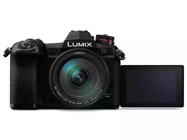 Panasonic G9 w/ 12-35mm f/2.8 II Kit