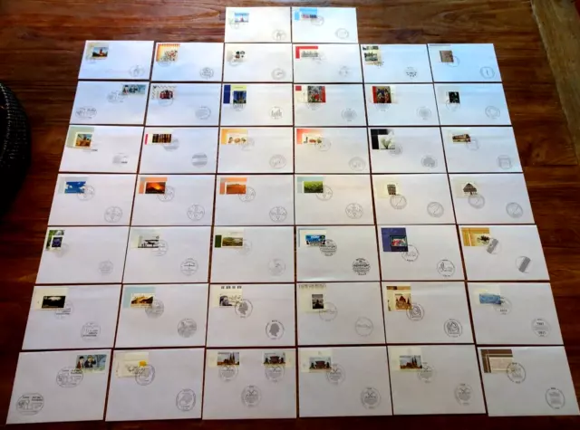 44 x Bund FDC aus Jahrgang 2011 ESST Bonn Blanko Eckrand Ersttagsbriefe Sammlung