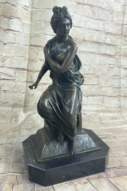 Artnet Un Français Bronze Figurine Représentant Victorien Dame en Assis Poste