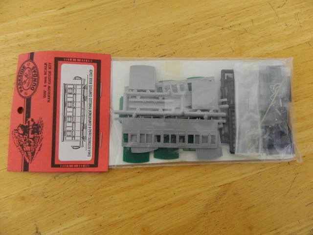 PARKSIDE DUNDAS OO9 Narrow Gauge 4 Compartment Panelled Bogie Coach Kit ...