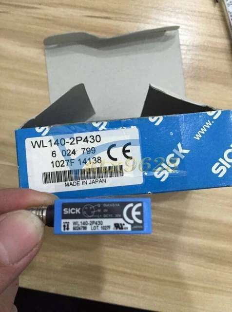 1PC Sick WL140-2P430 Photoelectric Sensor PNP NEW