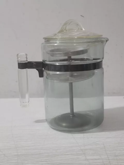 https://www.picclickimg.com/TcEAAOSwOwdkZnbz/Vintage-PYREX-FLAMEWARE-Tall-6-CUP-GLASS-Percolator.webp