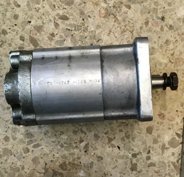 Hydraulikmotor 05813270 für BOMAG Asphaltfertiger BF600 BF700 BF800 (S500 S600)