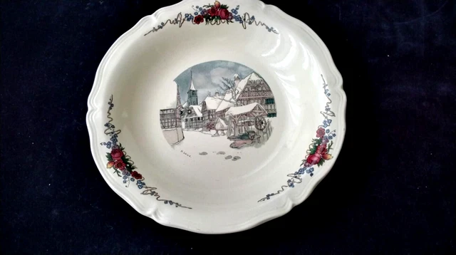 Plat creux ou légumier en faience de Sarreguemines  Modèle Obernai   NOUVEAUTE