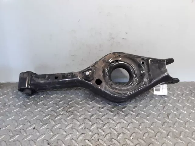 bras de suspension inférieur arrière gauche pour KIA SPORTAGE 2010 9575794