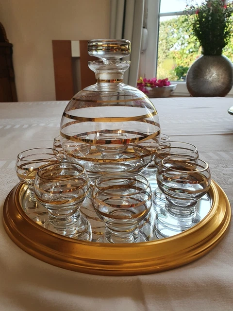service à liqueurs année 50 (1 carafe et 8 petits verres sur plateau)
