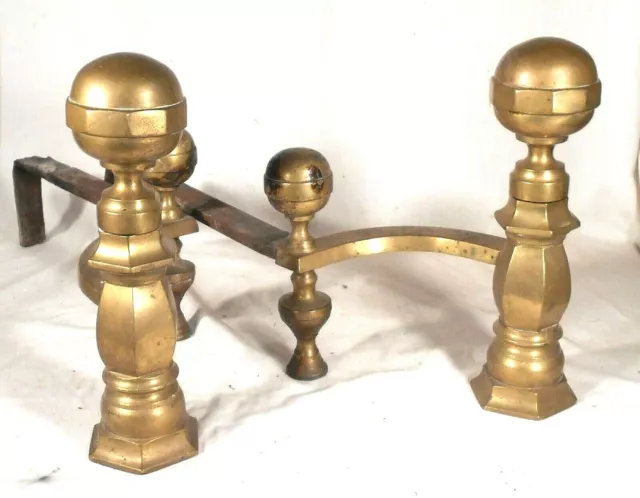 ANTIQUE PAIR OF EARLY 19th CENTURY BOSTON MAKER FEDERAL BRASS ANDIRONS