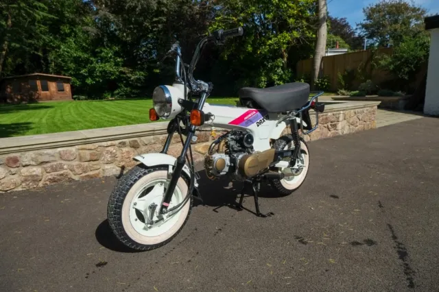 1992 Honda DAX 70 ‘Mini bike’ White
