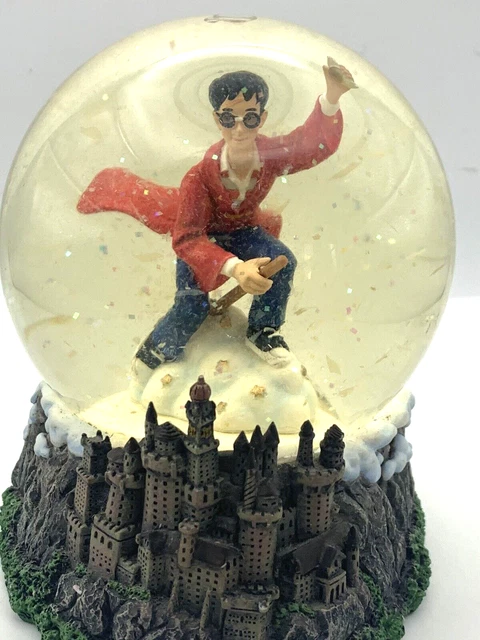RETIRED Harry Potter Quidditch Snow Globe Warner Bros 2000 853100A ENESCO
