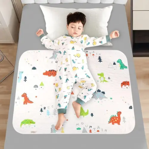 Almohadilla de cama de entrenamiento para ir al baño, protector de dinosaurios para niños mojando 70 * 90 cm