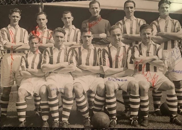 Signiert 1950er Jahre Huddersfield Town FC Original Pressefoto Fußball Autogramm