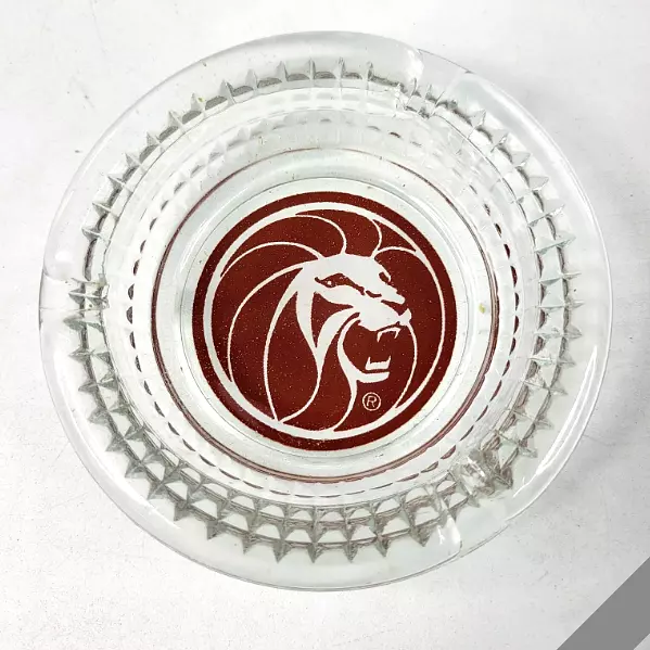 Vintage Las Vegas MGM Grand Casino Hotel Advertising Glass Ashtray - Lion Head