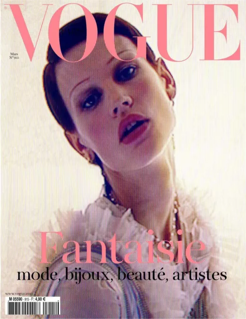 VOGUE AUSTRALIA MAGAZINE may 2002 carmen kass FASHION $15.00 - PicClick AU