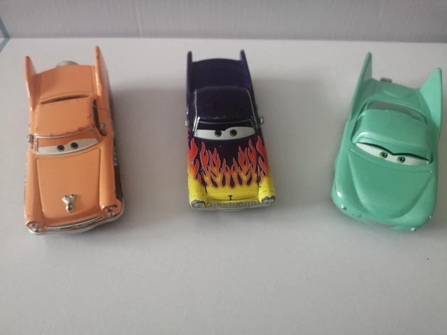 lot de  voitures cars disney pixar metal  d occasion