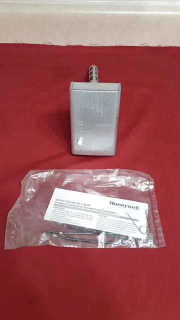 HONEYWELL L4064B2236 Fan and Limit Furnace Control 8 inch Insert