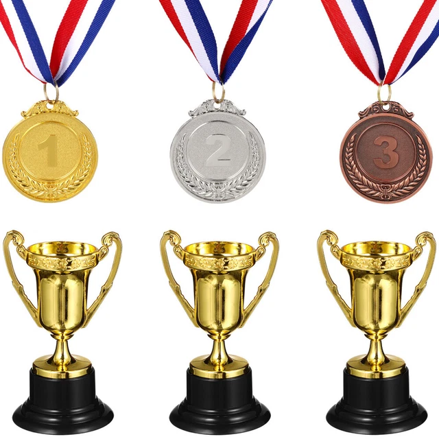 3 pz trofei premio e 3 pz medaglie vincitrici bronzo schegge d'oro per bambini