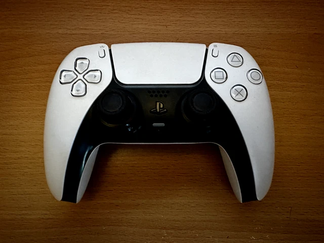 Manette sans fil Sony DualSense™ pour PlayStation 5 - Cosmic Red (CFI-ZCT1W02X) au Meilleur Prix au Maroc