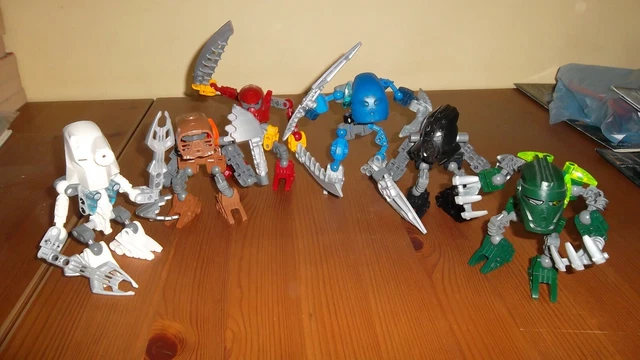 LEGO BIONICLE 2006 Voya Nui Matoran set Balta Dalu Velika Kazi