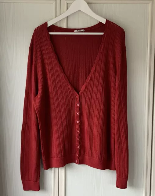 Ladies Tu Dark Red Fine Open Knit Cardigan Size 18 Scalloped Edging Worn Twice