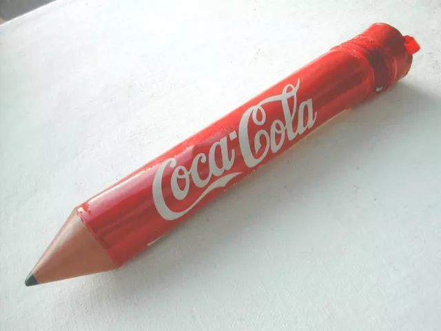 Coca-Cola Trousse A Crayons Vinyl En Forme De Crayon