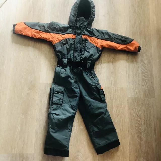 Sportcaster Vintage one piece Snow Suit childrens size Large green orange.   clo