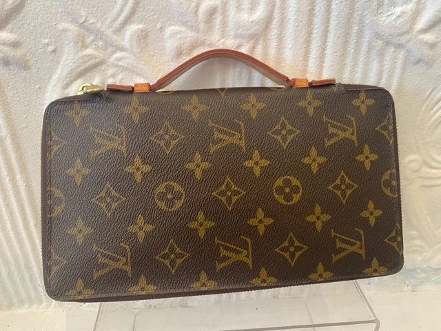 LOUIS VUITTON Monogram Organizer Travel Case Wallet LV