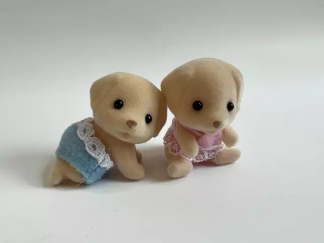 Sylvanian Families Yellow Lab Labrador Calico Critters Baby Puppy Twins CUTE