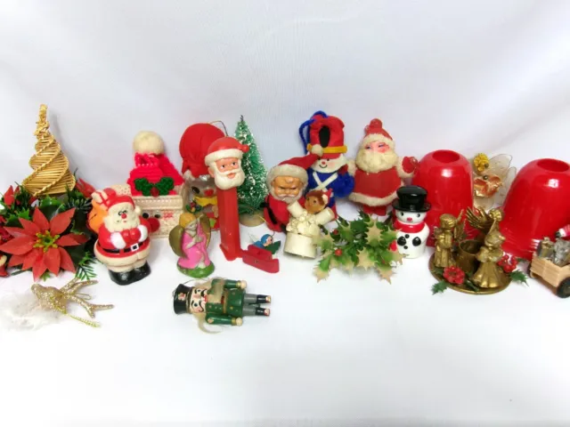 Large Lot of Retro Vintage Christmas Ornaments & Decorations (Over 20 Items) -H