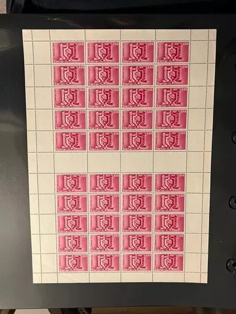 Israel Helmet Essay Full Sheet of 40 with Gutters at Center MNH!!