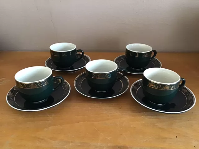 5 Tasses à Café et sous tasses couleur vert bistrot décor doré