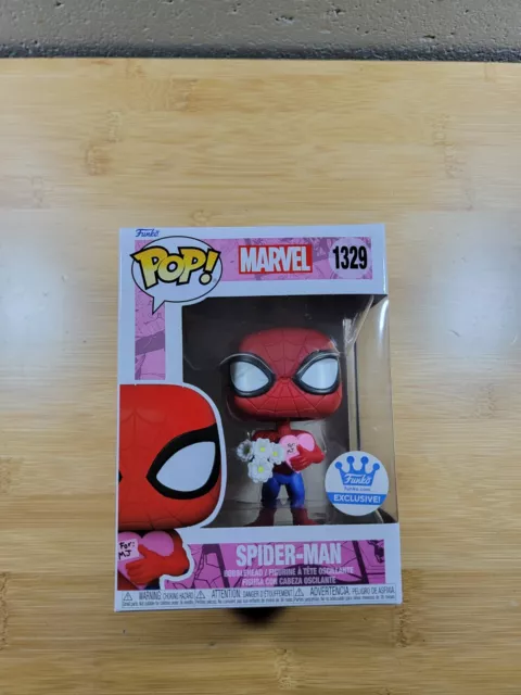 Funko POP!#1329 Spider-Man W/Flowers Valentine's Day Funko EX + Protector