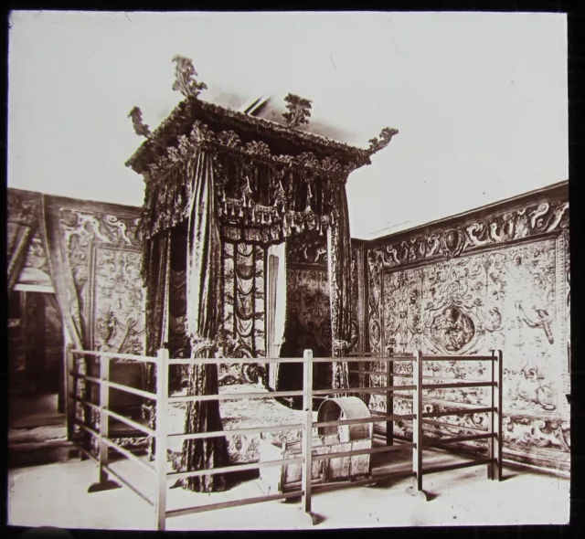 Glass Magic Lantern Slide HADDON HALL BED CHAMBER C1910 OLD PHOTO