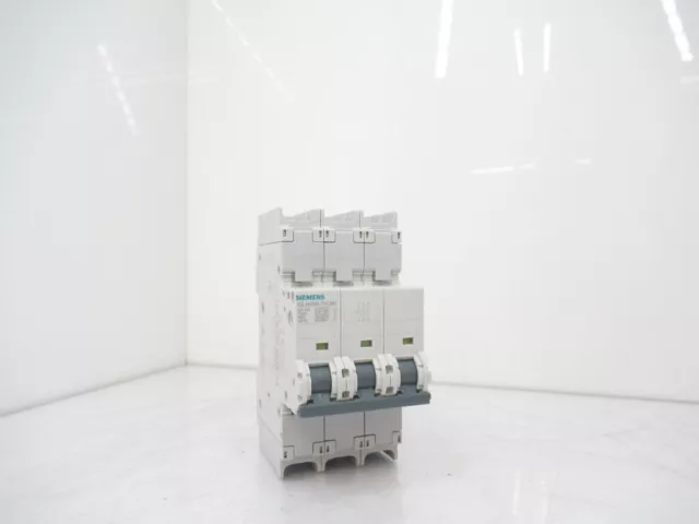 Siemens 5SJ4306-7HG41 Molded Case Circuit Breaker