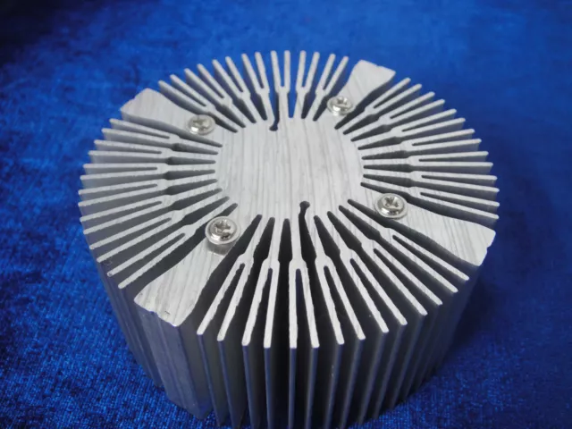 white,Red,Blue LED Aluminum Heat Sink Cooler 20W - 100W 90 Diameter x 40mm Thick