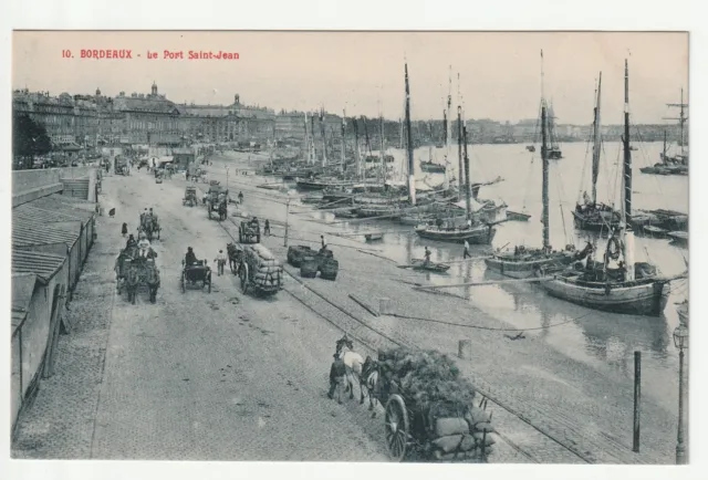 BORDEAUX - Gironde - CPA 33 - vue animée du port St Jean - bateaux et attelages