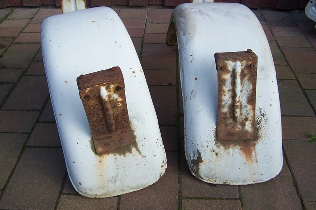 Barkas B1000 Pritsche Kotflügel original DDR z. restaurieren mit Rost , 2Stück 2