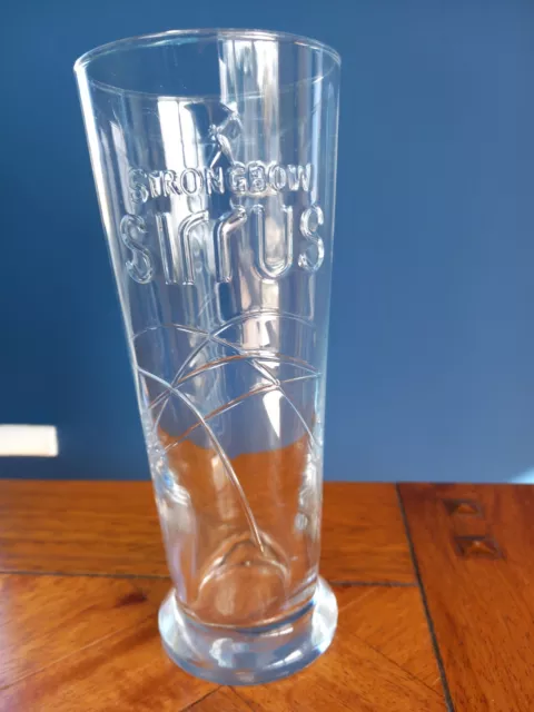 Strongbow Sirrus Pint Glass 20cm Tall