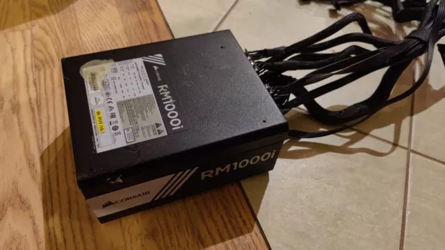 Corsair RMi Series™ RM1000i — 1000 Watt