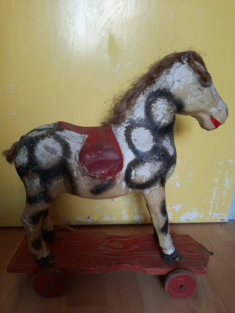 Jouet Ancien à Tirer – Cheval En Carton Bouilli Et Charrette En Bois – Clerc Pampo