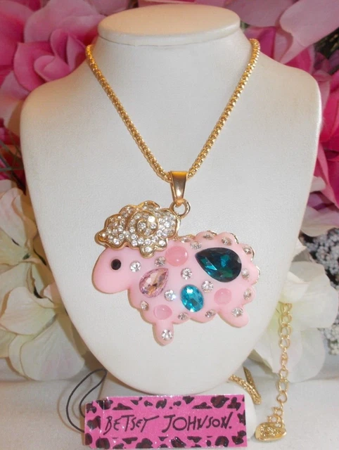 Betsey Johnson Lovely Pink Crystal And Rhinestone Inlay Sheep Pendant Necklace
