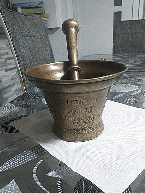 Ancien Mortier Et Pilon En Bois Sculpté – XVIIIe Siècle France