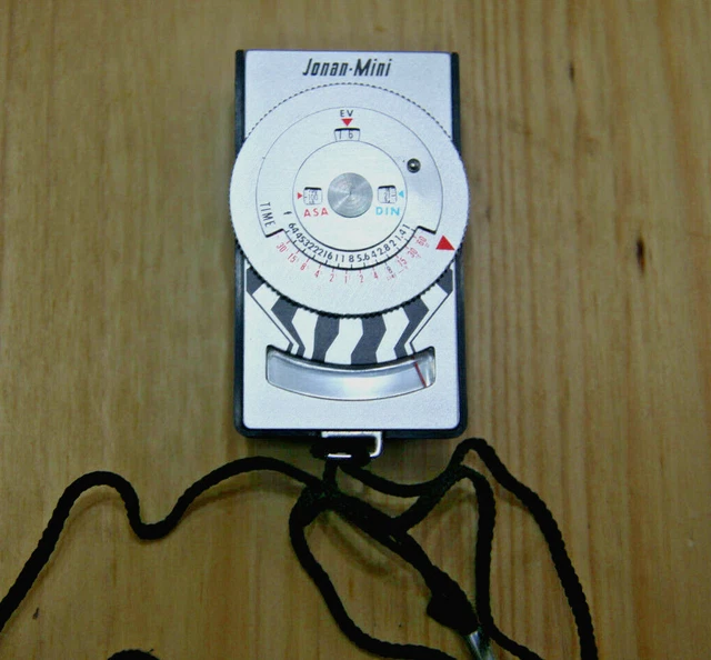 Vintage Jonan Mini Selenium Exposure Light Meter With Case Box & Instruction Boo