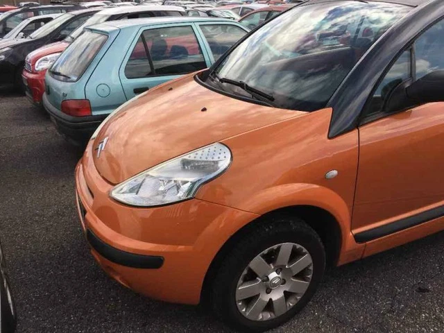 Capot CITROEN C3 PLURIEL PHASE 1 CABRIOLET 1.4i - 8V /R:16363876