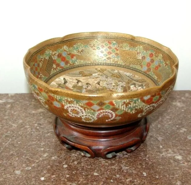 Rare Lobed Japanese Samarai Satsuma Bowl Meiji Period